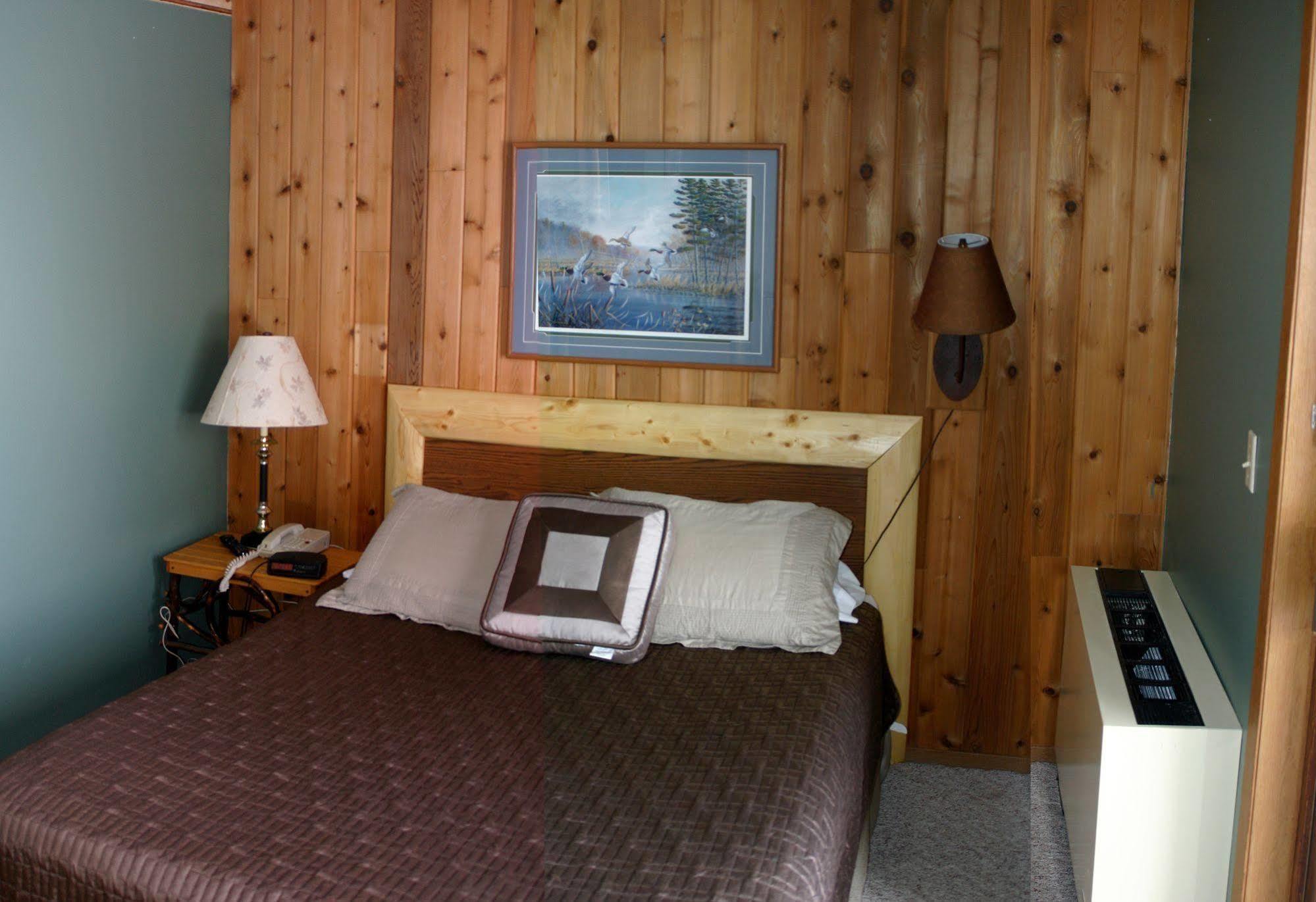 Lakewoods Resort & Golf Namekagon Eksteriør billede
