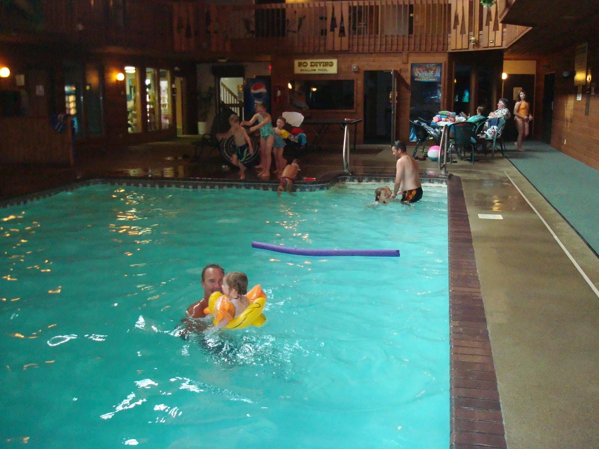 Lakewoods Resort & Golf Namekagon Eksteriør billede