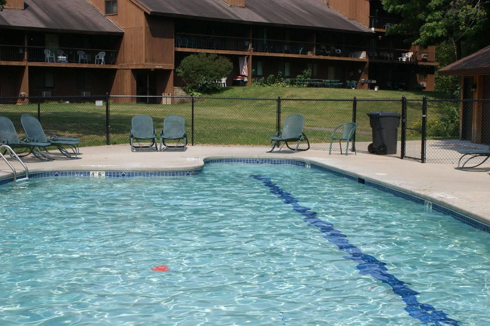 Lakewoods Resort & Golf Namekagon Eksteriør billede